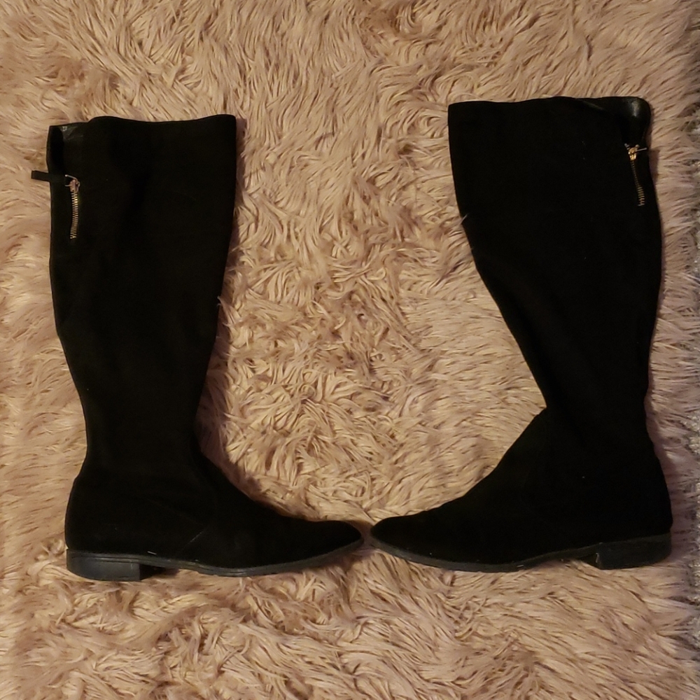 black boots
